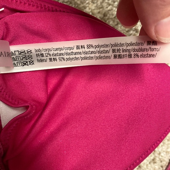 NWT Victoria’s Secret Velvet Pink SZ M Triangle Bikini Top - Picture 7 of 8